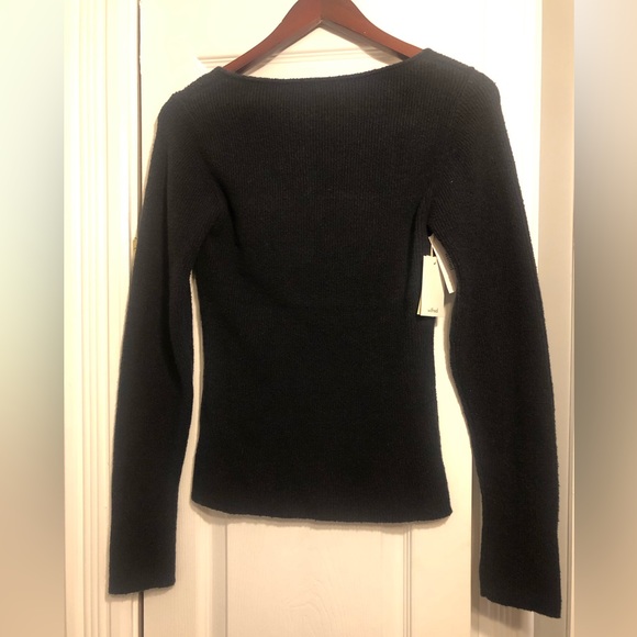 Aritzia Wilfred Black Long Sleeve Sweater - Picture 2 of 10